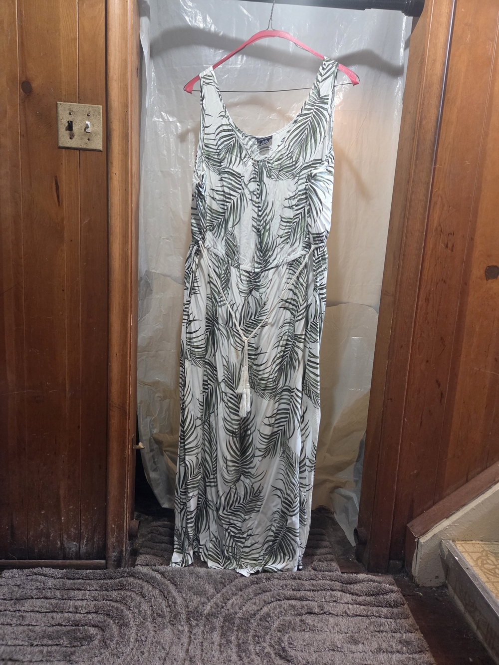 City Chic White Maxi Dress with Green Leaf Print